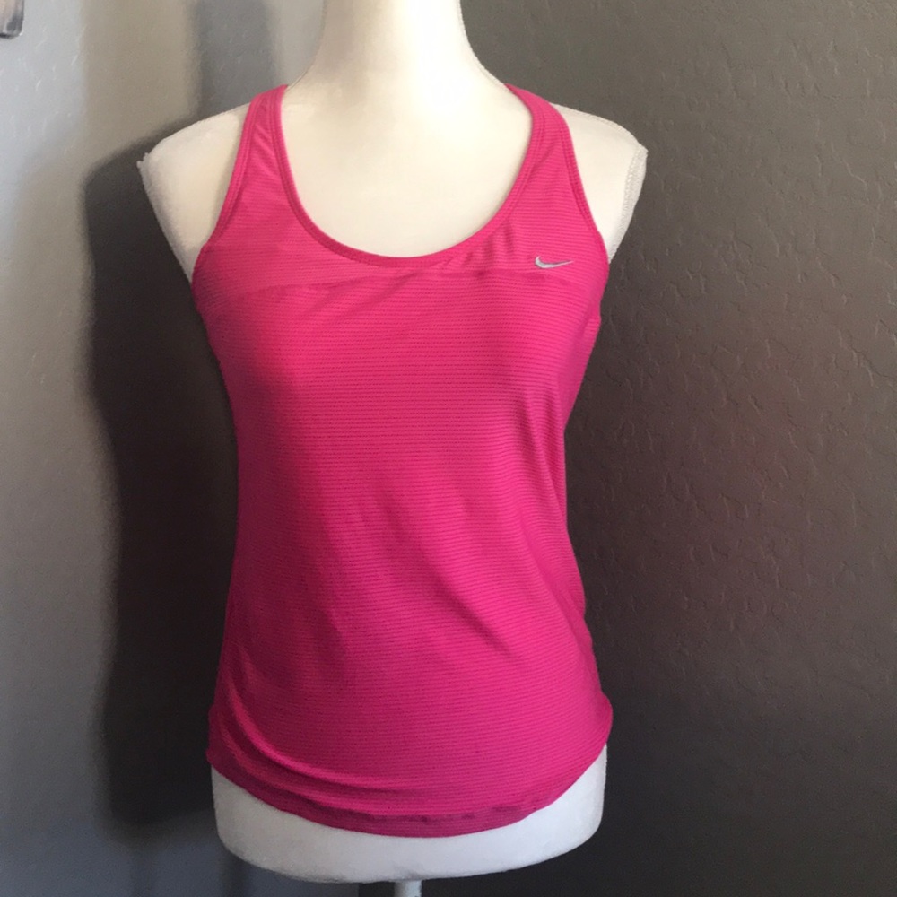 Nike workout top